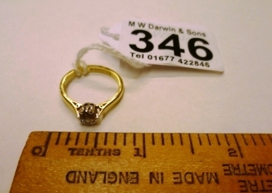 346-Gold-Ring-with-Mounted-Diamond-Solitaire