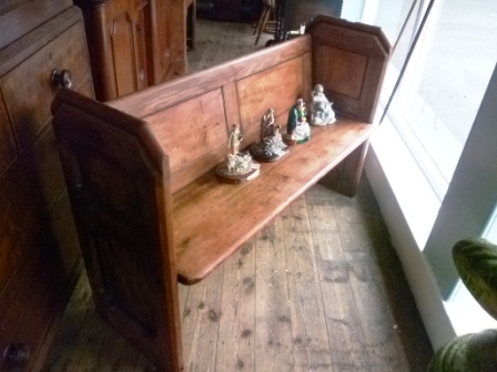 377-Church-Pew-approx.-4ft-6ins
