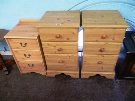 486-Three-Sets-of-Pine-Bedside-Drawers