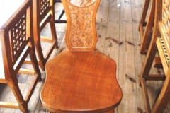 352-Yorkshire-Oak-Spinning-Chair-with-Carved-Kingfisher-H36-Inches