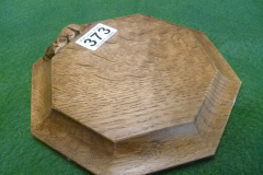373-Yorkshire-Oak-Mouseman-Tea-Pot-Stand