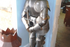 378-Limited-Edition-Gothic-Suit-of-Armour-by-Greenwich