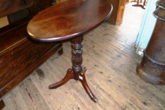 404-Oval-Top-Tripod-Table