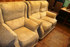 442-2-Seater-Settee-and-Arm-Chair