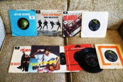 0001-Assorted-Beatles-Singles-and-EPs