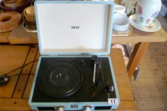 0011-Akai-Portable-Record-Player