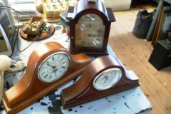 0061-3-Mantle-Clocks
