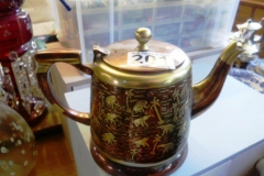 0201-Metal-Elephant-Decorated-Tea-Pot