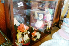 0204-Display-Case-with-Dolls-in-National-Costume