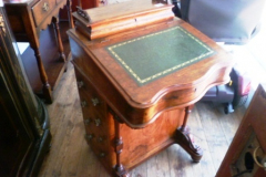 0443-Antique-Davenport
