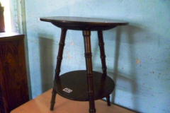 0482-Cricket-Table