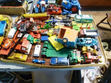 0043-Assorted-Dinky-Corgi-Model-Vehicles-etc