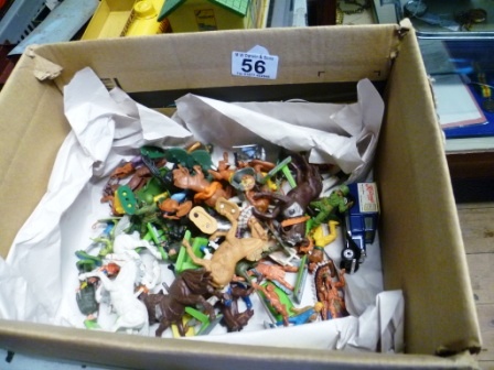 0056-Assorted-Toy-Soldiers-etc