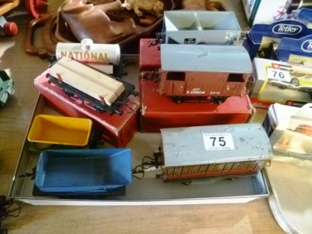 0075-Assorted-Hornby-Tinplate-Wagons-etc