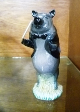 0189-Beswick-Pig-Band-Leader