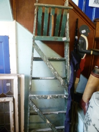 0203-Painted-Wooden-Step-Ladders