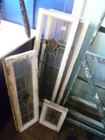0205-Leaded-Windows