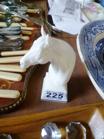 0225-Royal-Worcester-Horse-Astrope