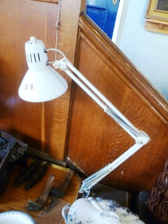 0236-White-Anglepoise-Lamp-on-Stand