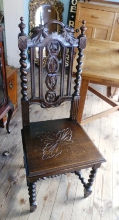 0423-Carved-Hall-Chair