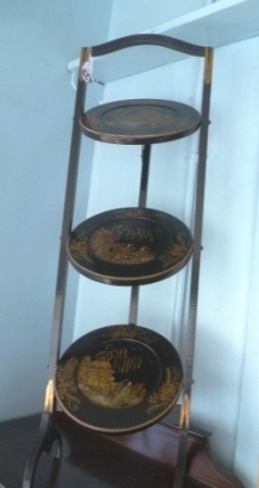 0429-Japanned-3-Tier-Cake-Stand