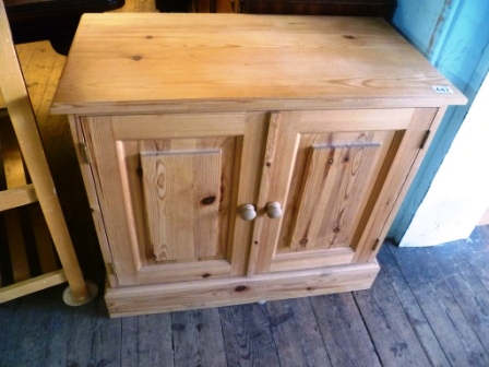 0447-Modern-Pine-2-Door-Cupboard