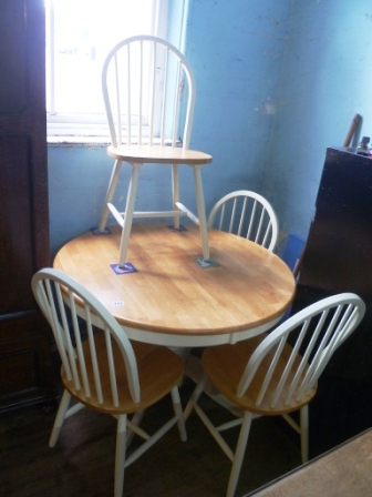 0449-Modern-Circular-Dining-Table-and-4-Chairs