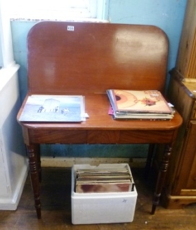 0459-Mahogany-Fold-Over-Table
