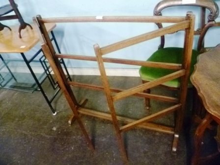 0503-Folding-Clothes-Horse