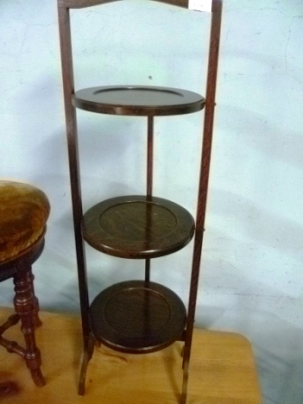 0504-Oak-3-Tier-Cake-Stand