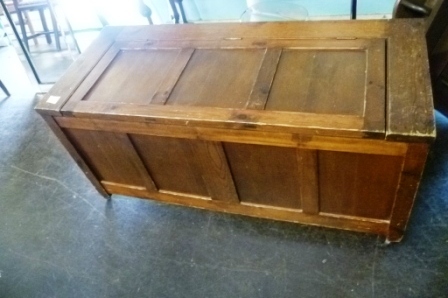0513-Blanket-Box