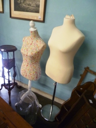 0514-3-Dress-Clothes-Dummies