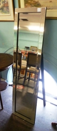 0517-Freestanding-Mirror
