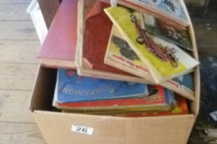 0026-Vintage-Annuals-Tea-Cards-etc