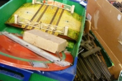 0060-Hornby-Model-Tinplate-Turntable-Gates-etc