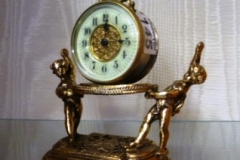 0145-Ornate-Brass-Mantel-Clock-on-Stand