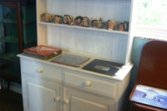 0460-White-Painted-Dresser
