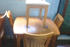 0462-Modern-Extending-Dining-Table-and-4-Chairs