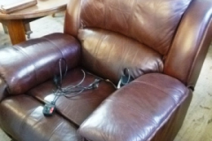 0470-Leather-Electric-Chair