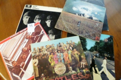 011-Beatles-Vinyl-LPs-Incl.-Sgt-Peppers-Abbey-Road-plus-Lennon