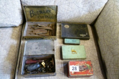 0028-Vintage-Tins