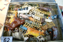 0062-Tin-of-Lead-Farm-Animals