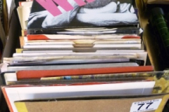0077-Box-of-Assorted-1970s-Vinyl-Singles-etc