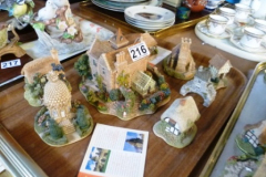 0216-Selection-of-Lilliput-Lane-Cottages