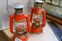 0290-Pair-of-Lamps