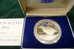 0343-Silver-Proof-Takahe-Bird-New-Zealand-One-Dollar-Coin-1982