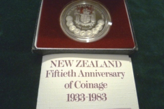 0350-New-Zealand-Proof-Silver-Dollar-50th-Anniversary-of-Coinage-1983