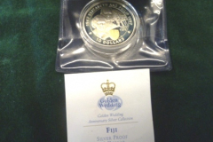 0351-Fiji-Silver-Proof-10-Dollar-Coin-1997-Golden-Wedding-Anniversary