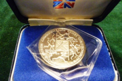 0352-New-Zealand-One-Dollar-Coin-1974-Commonwealth-Games