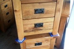 0395-Pair-of-Modern-Oak-3-Drawer-Bedside-Cabinets